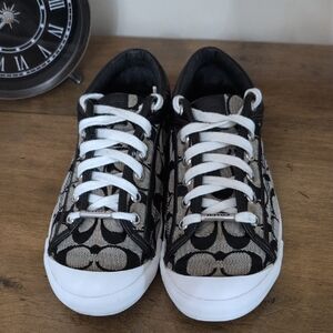 Coach Women's Sneakers in Black and Cream